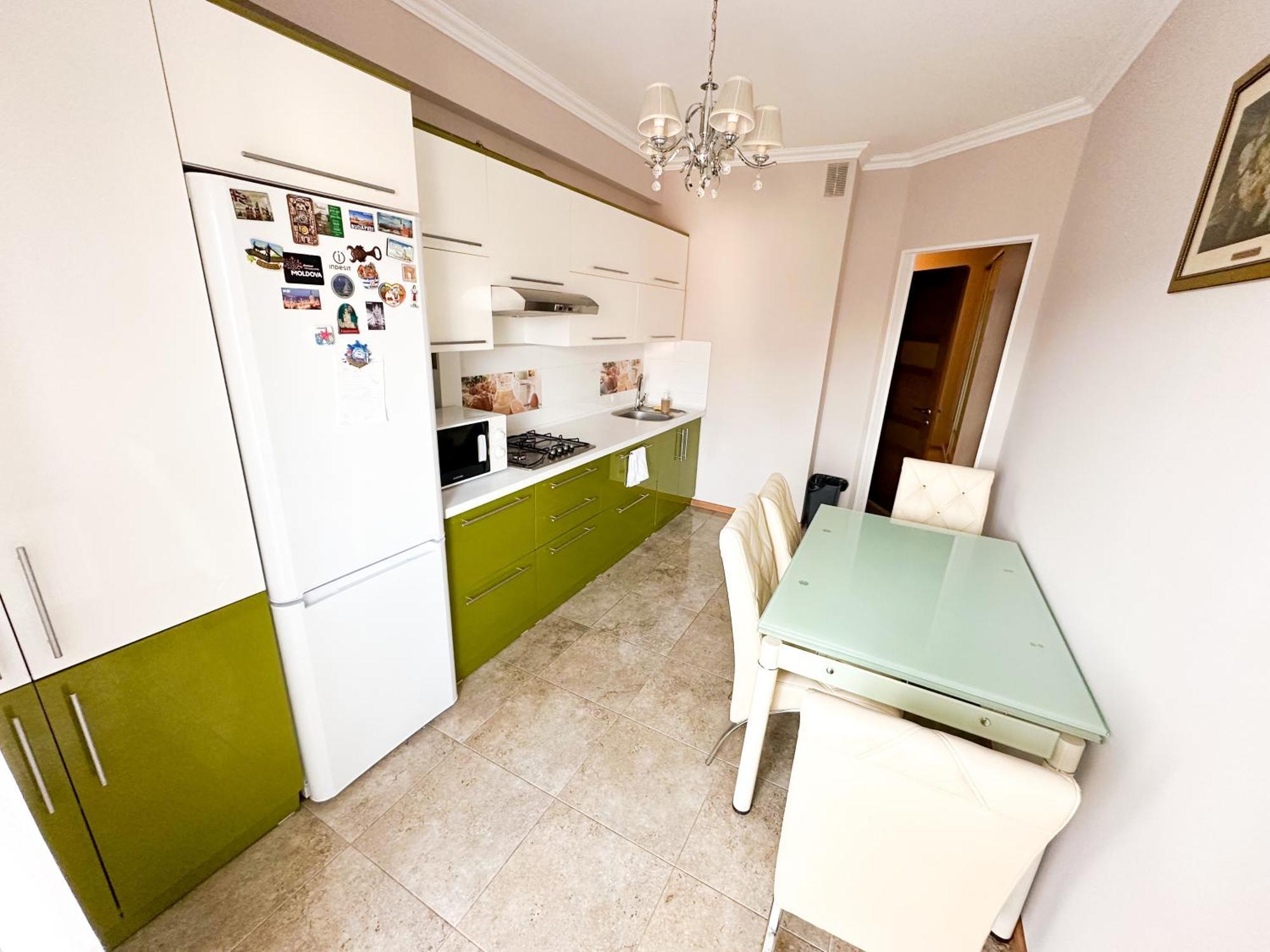Bright & Quiet 2Room Apartment In City Center Chisinau Luaran gambar