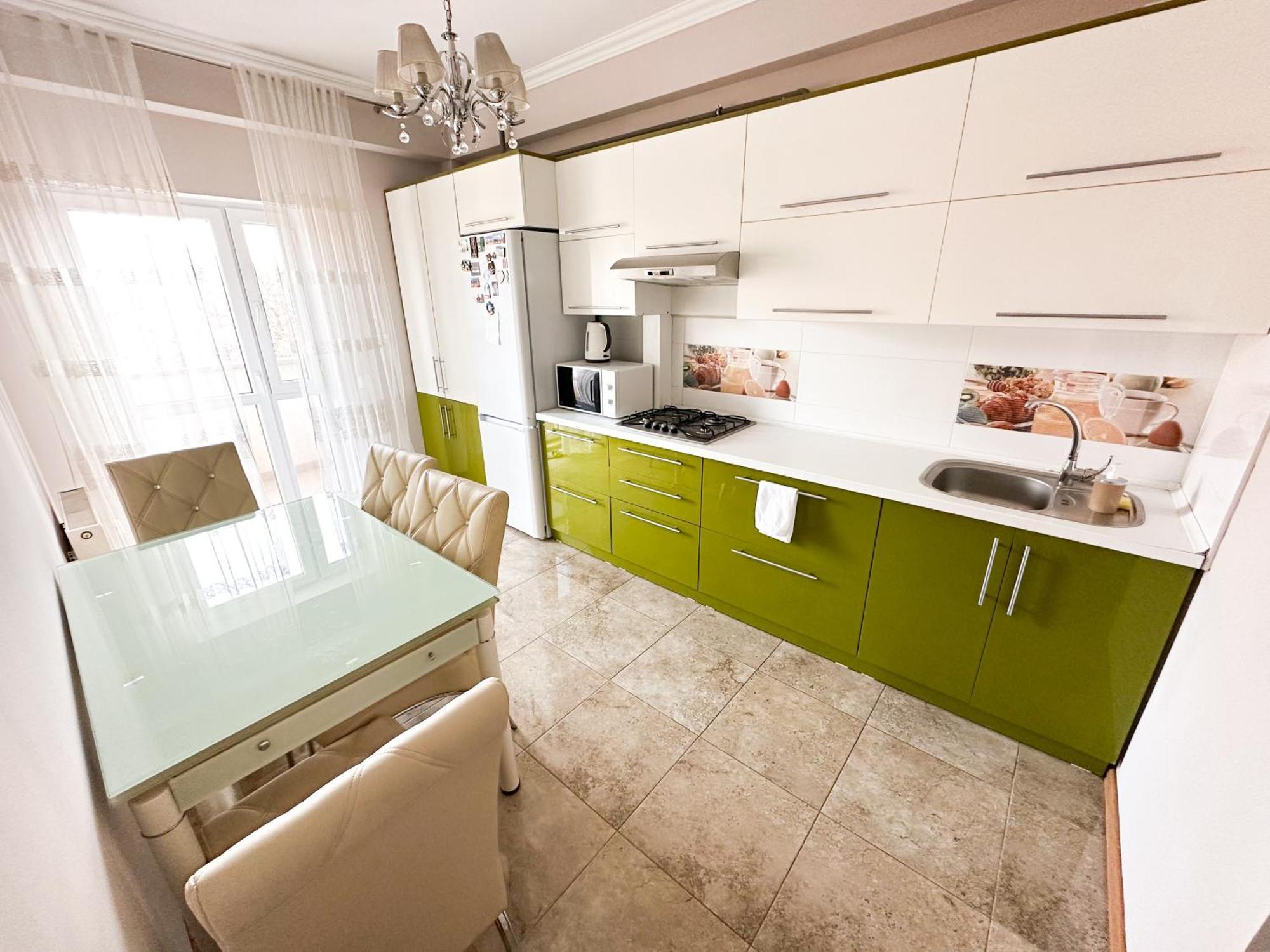 Bright & Quiet 2Room Apartment In City Center Chisinau Luaran gambar